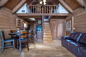 Waterfront Log Cabin - Image 4