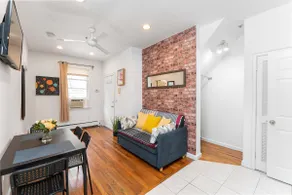 Quiet 2 bedroom Apt/WIFI/Working Desk/NYC one stop - Image 4