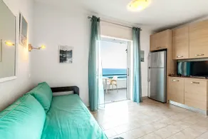Glyfada New Era Home 120 Menigos Resort Apartments - Image 4