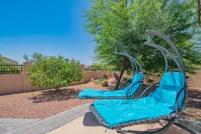 StayShores Chic Retreat – Pool, HotTub&Sweet Sleep - Image 4