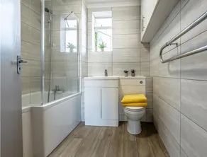 Prime London Gem: Bright & Spotless - Image 5
