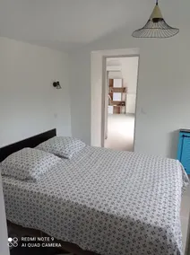 Tiny house for 4 people with shared pool - Image 3