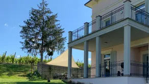 Apartment in villa overlooking the hills - Image 3