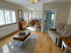 1 bedroom cottage - free parking and wifi - Image 3