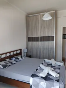 Beautiful apartment overlooking the Aegean Sea - Image 5