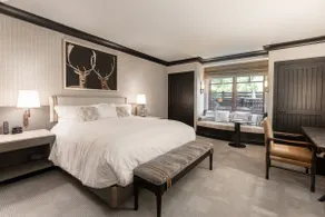 The Mountain is Calling @ Ritz-Carlton King Suite - Image 4