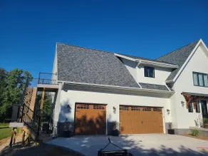 Above Garage Apartment w/ Private Beach - Image 2