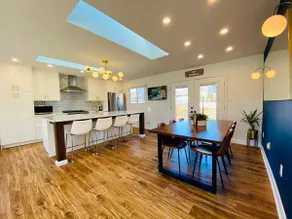 Newly renovated Luxe 4BR 3BA 5min to Tysons Corner - Image 2