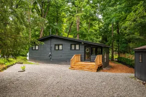 Black River Haus - Scandinavian Riverfront Cabin Muskoka - Image 2