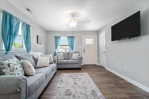 3 Bedroom Brick Rancher in the heart of the city - Image 4