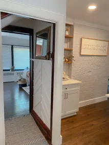 Gorgeous, Fully Remodeled Open Floor-Plan! - Image 4