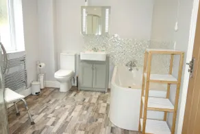 Annies Annexe in Hollesley for 2 Guests - Image 2