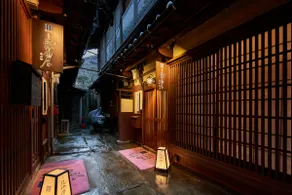 5 Min to Shianbashi | 2DK Home for 7 | Chinatown - Image 3