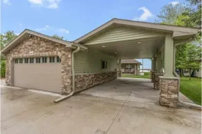 Remodeled cabin on Shawano Lake - Image 4