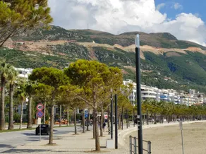 Sea View Marina Apartment Vlore - Image 5