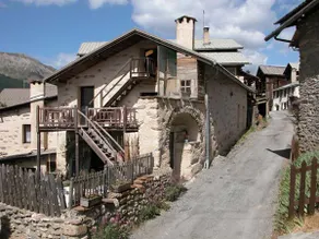 Quiet and Comfort in the heart of Queyras - Duplex - Image 2
