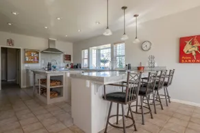 Family Winery Estate · Pet-Friendly Home with Vineyard Views - Image 4