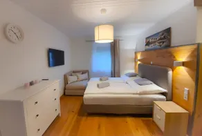 Tiny Kozma Apartment - Image 4