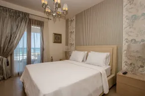 White Crystal Beachfront Apartment - Image 3