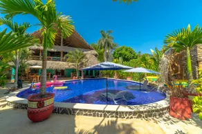 Huck’s Beach House: Gorgeous Pacific Ocean Views - Image 4