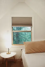 Water’s Edge Cabin: King & Queen Beds (Cabin 4) - Image 5