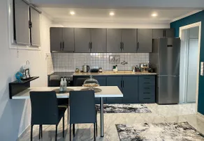 Luxury Cityview Apartment with Garden - Image 3