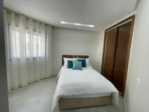Beautiful beachfront apartment at high standard - Image 3