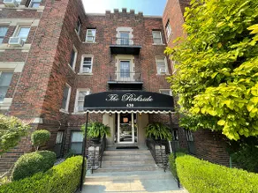 Vera's Suite - Charming renovated one bedroom. - Image 2