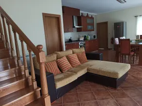 Vineyards Valley House - local accommodation - Image 4