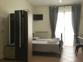 FRAU Tourist Apartment - Image 2