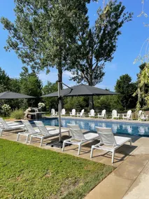 883 suite 102 Bromont Vieux Village 2cac , foyer - Image 2