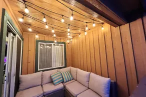 Village 1BR- 2 King Beds, Patio, Hot Tub & Parking - Image 3