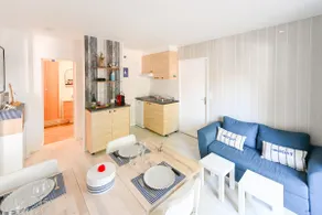 *TOP * Downtown, parking, Wi-Fi, linen included - Image 5
