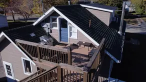 The Attic on Lake Street - Image 4