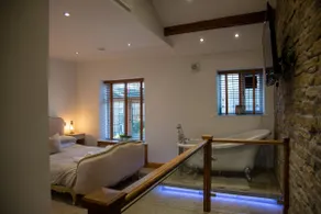 Steamy Cottage a cosy couples cottage & steam room - Image 2