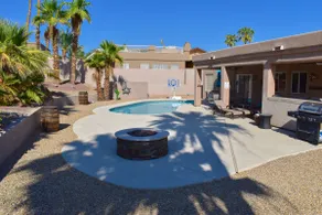 Lake Central, Spacious, Close wPool & Close 2 all! - Image 3