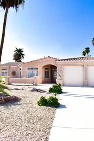Lake Central, Spacious, Close wPool & Close 2 all! - Image 2
