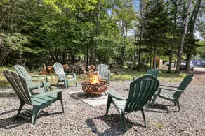 Romantic & Family Cabin • Hot Tub Under the Stars - Image 5