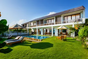 Private Beachfront Villa | Ocean, Lagoon & Chef - Image 2