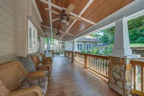 The Regatta - Waterfront Escape with Guest House - Image 5