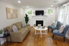 In the Heart of Cape Cod - 3 bed  2 bath Hyannis Cottage - Image 2