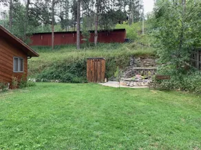 Rock Lodge covered parking and Private Hot Tub! - Image 2