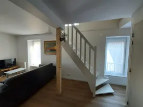 Very bright duplex apartment in the city center - Image 3