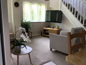 A spacious, well equipped private annexe with garden and parking in Shaftesbury. - Image 2