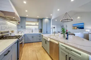 The Lakehouse - Image 2