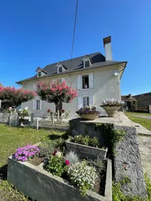 LA ROSERAIE MANOR HOUSE – STAY & EVENT - Image 2