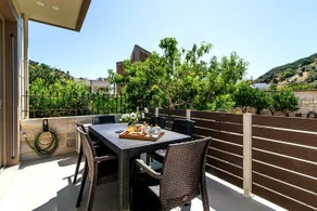 Swallow Luxury Apartment - Image 5