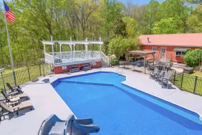 FARM Stay | Heated Pool & Swim Spa | Pool Table - Image 3