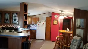UnDeR NeW MaNaGeMeNt! Whole Home in Newberry! - Image 3