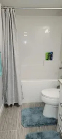 Cheerful 1 bedroom basement home with parking. - Image 3